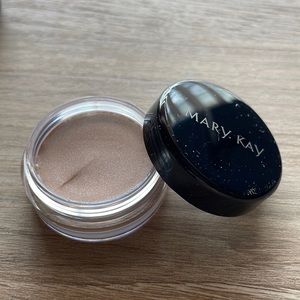 MaryKay Cream eye color— Beach Blonde